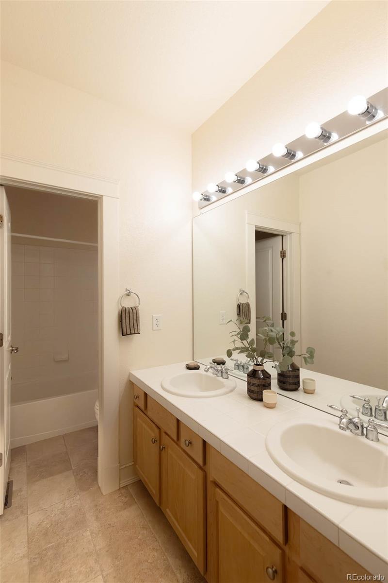 MLS Image #25 for 7908 e 25th avenue,denver, Colorado