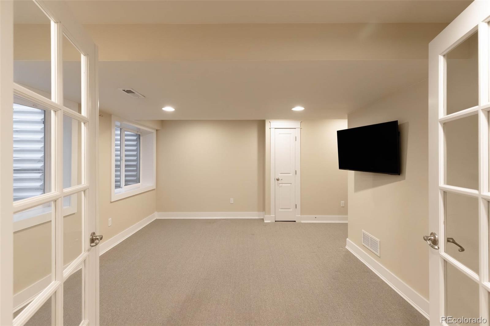 MLS Image #29 for 7908 e 25th avenue,denver, Colorado