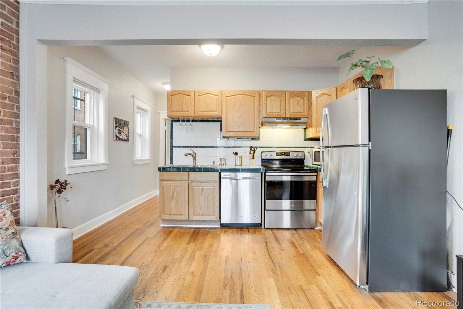 MLS Image #10 for 1341 n washington street,denver, Colorado