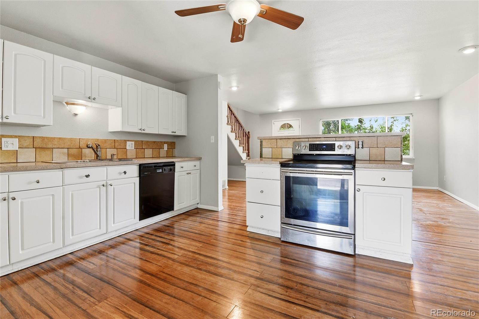 MLS Image #7 for 7461  webster street,arvada, Colorado