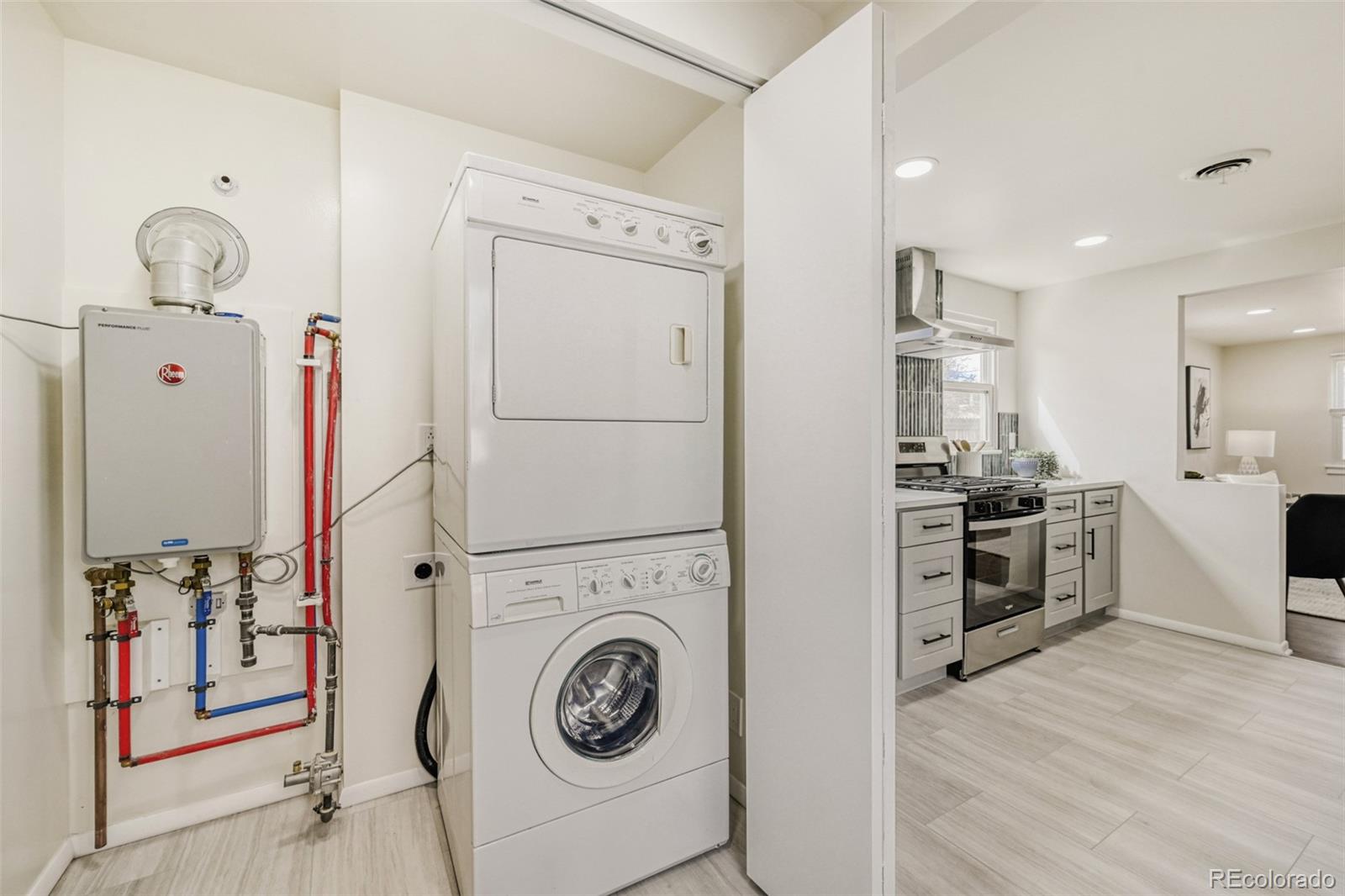 MLS Image #18 for 6910  reno drive,arvada, Colorado