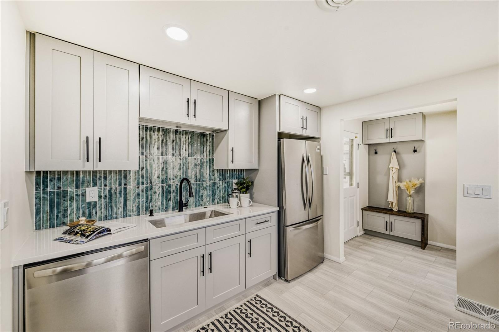 MLS Image #8 for 6910  reno drive,arvada, Colorado