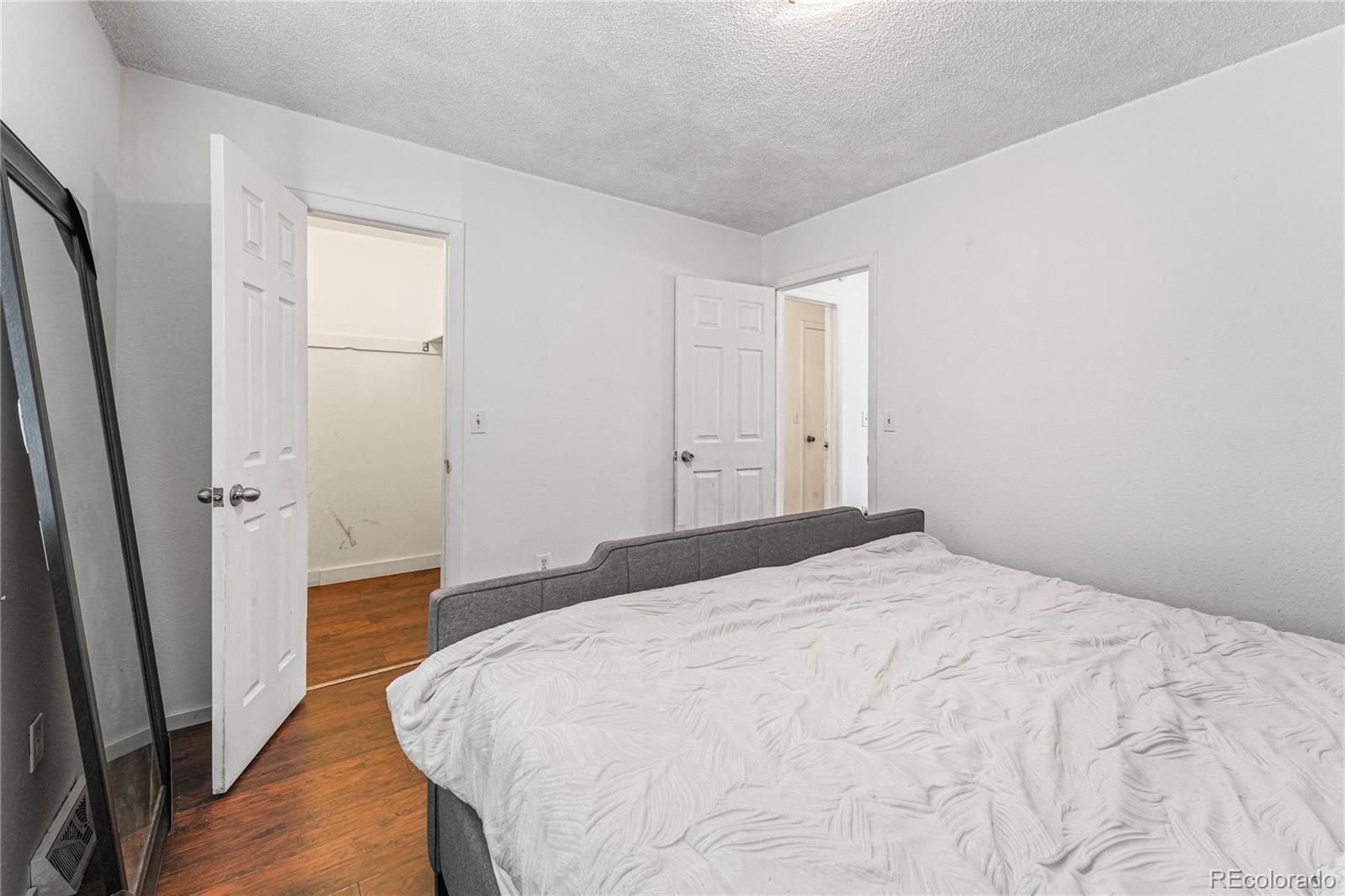MLS Image #11 for 1447  norfolk street,aurora, Colorado