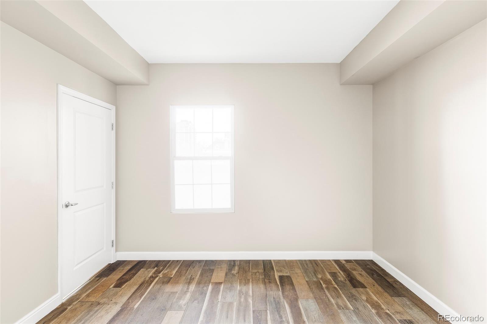 MLS Image #9 for 975 n lincoln street,denver, Colorado