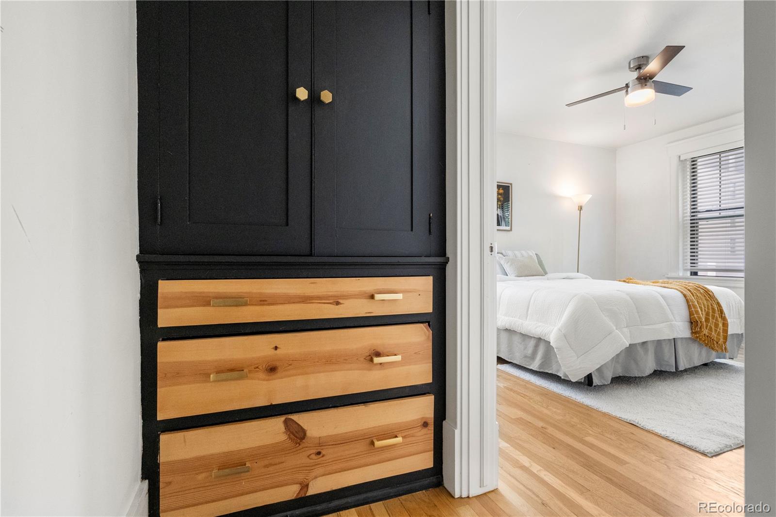MLS Image #9 for 740 n sherman street,denver, Colorado