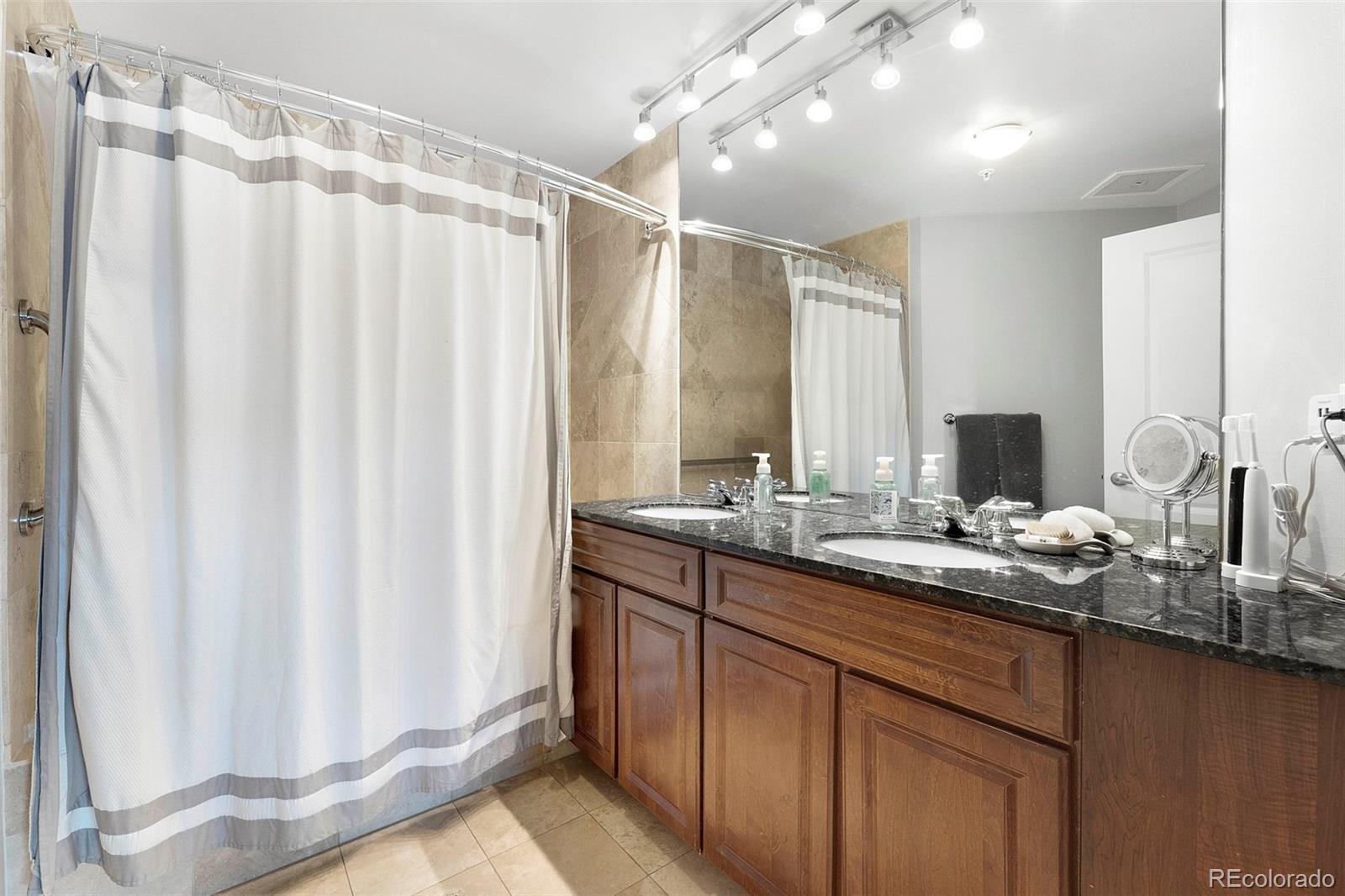 MLS Image #17 for 975 n lincoln street 7h,denver, Colorado