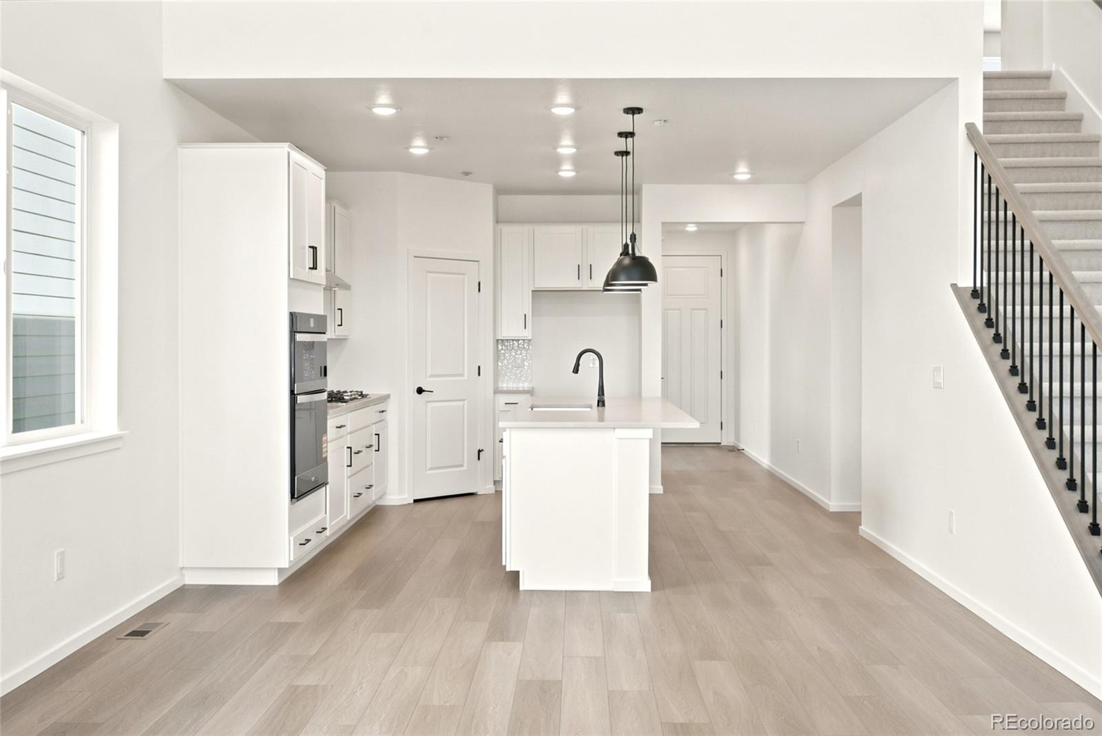 MLS Image #6 for 6757  utica avenue,longmont, Colorado