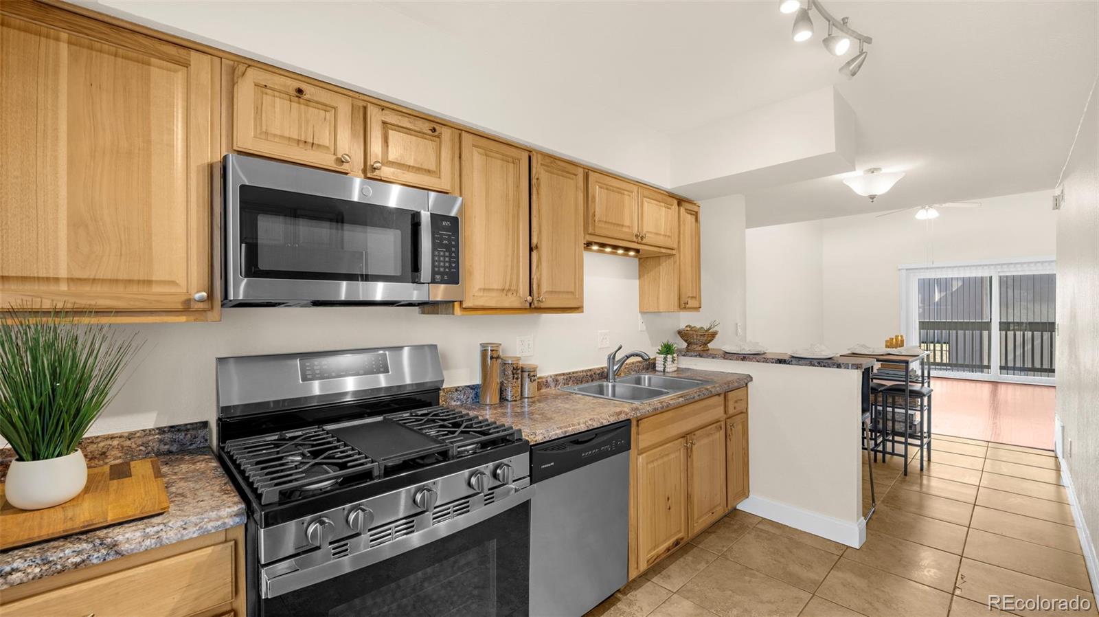 MLS Image #13 for 3485  rebecca lane,colorado springs, Colorado