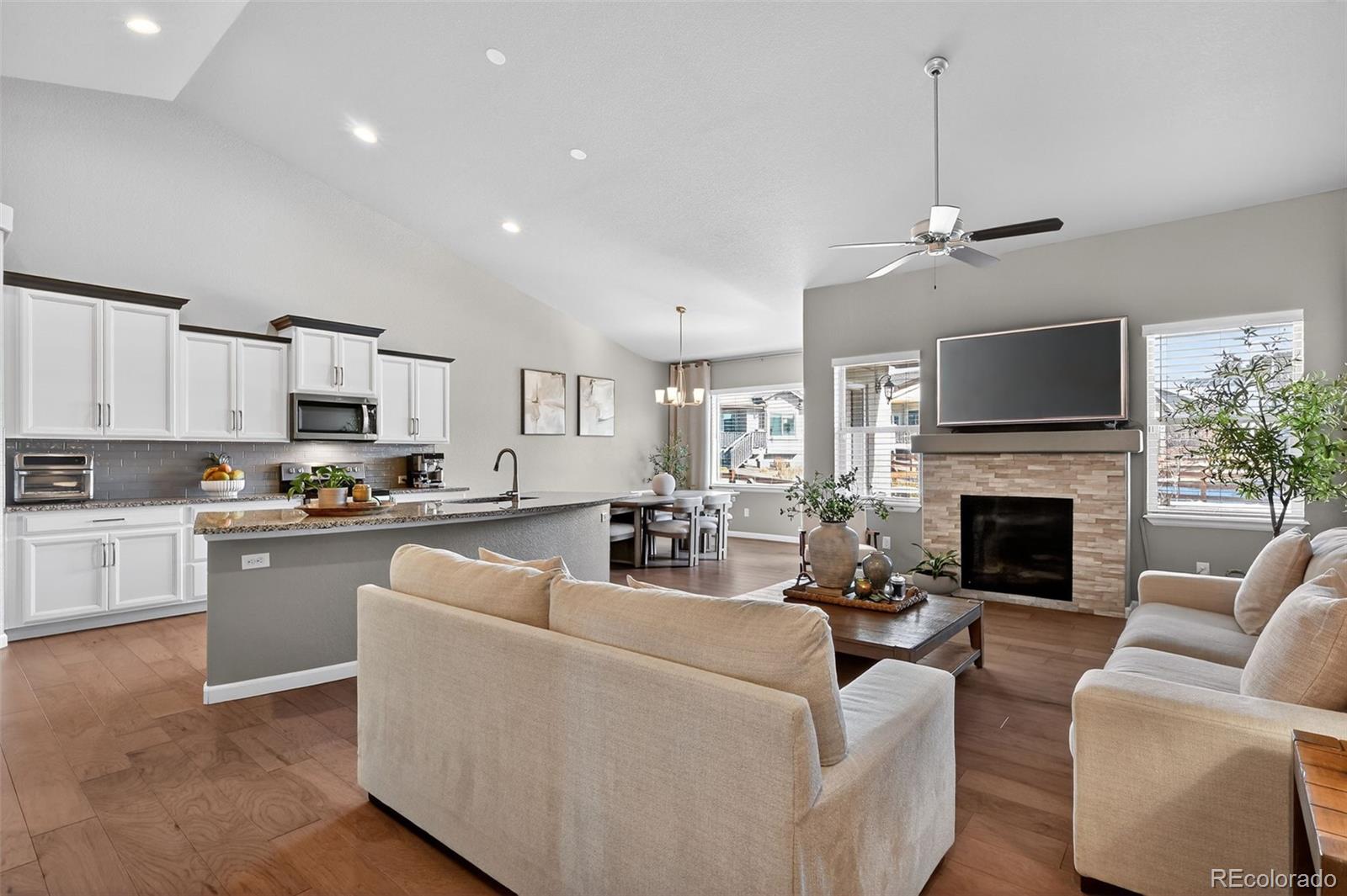 MLS Image #11 for 10526  kelowna view,colorado springs, Colorado