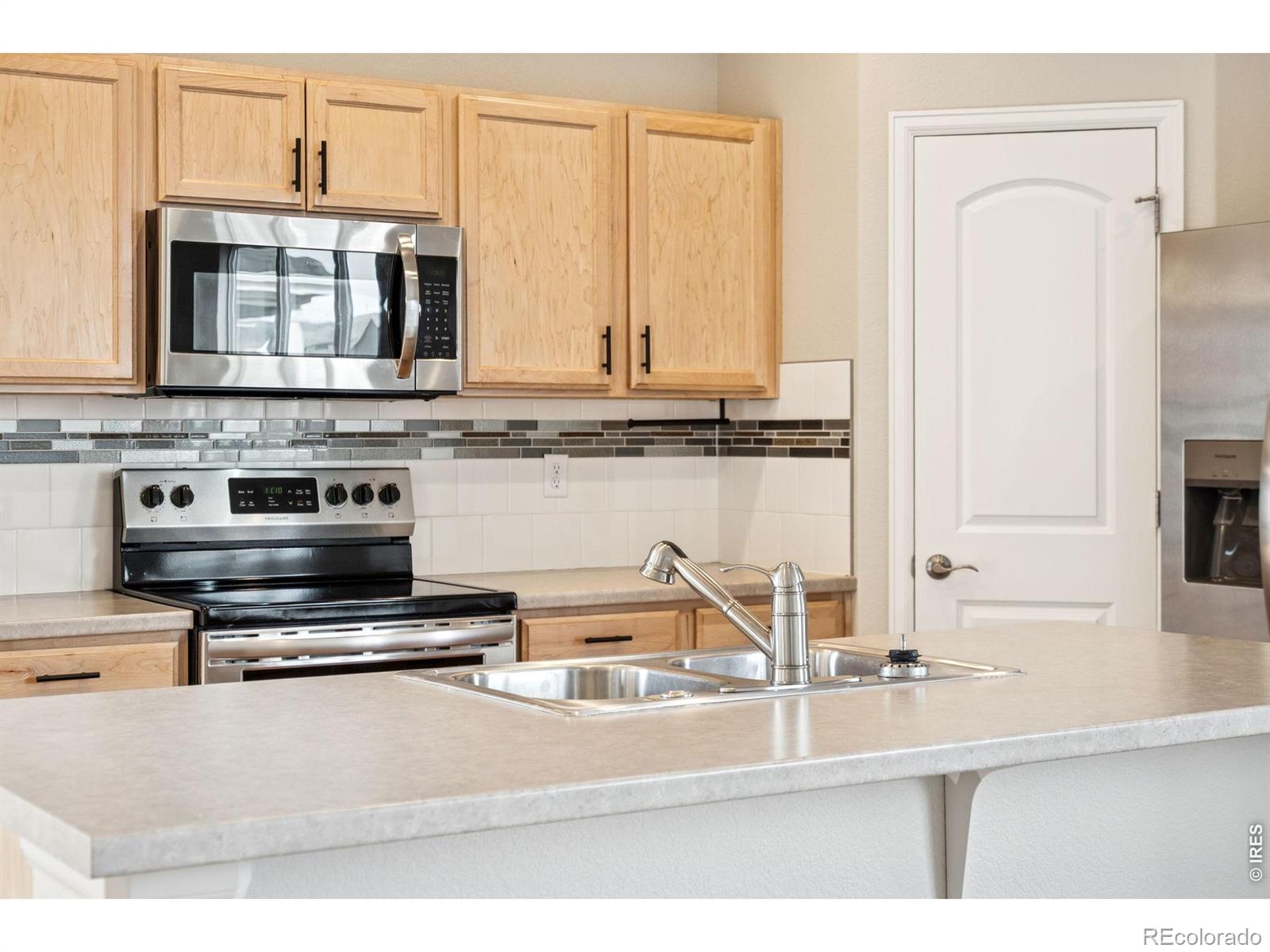 MLS Image #13 for 1787  long shadow drive,windsor, Colorado
