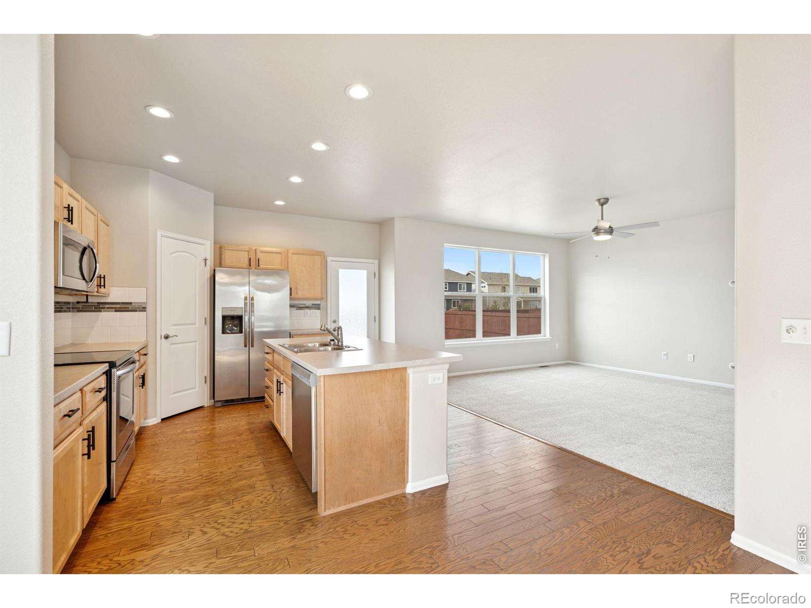 MLS Image #15 for 1787  long shadow drive,windsor, Colorado