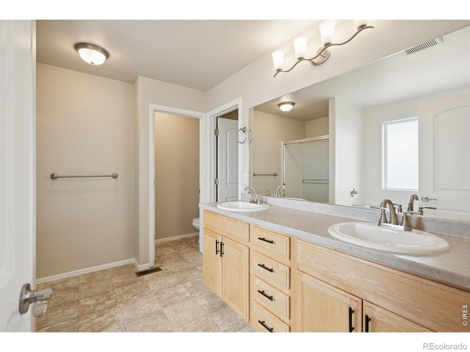 MLS Image #32 for 1787  long shadow drive,windsor, Colorado