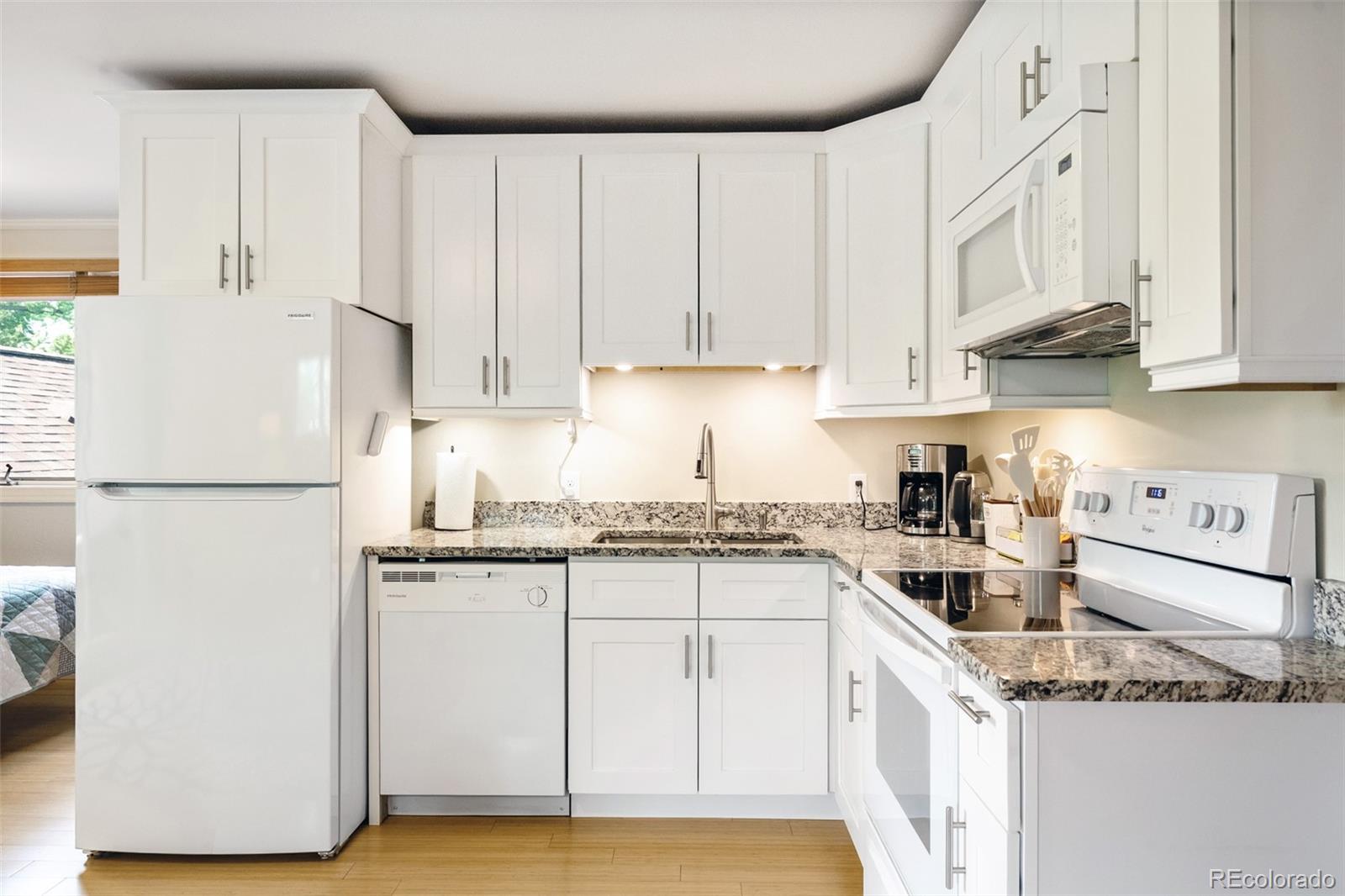 MLS Image #19 for 10305 w iliff avenue,lakewood, Colorado