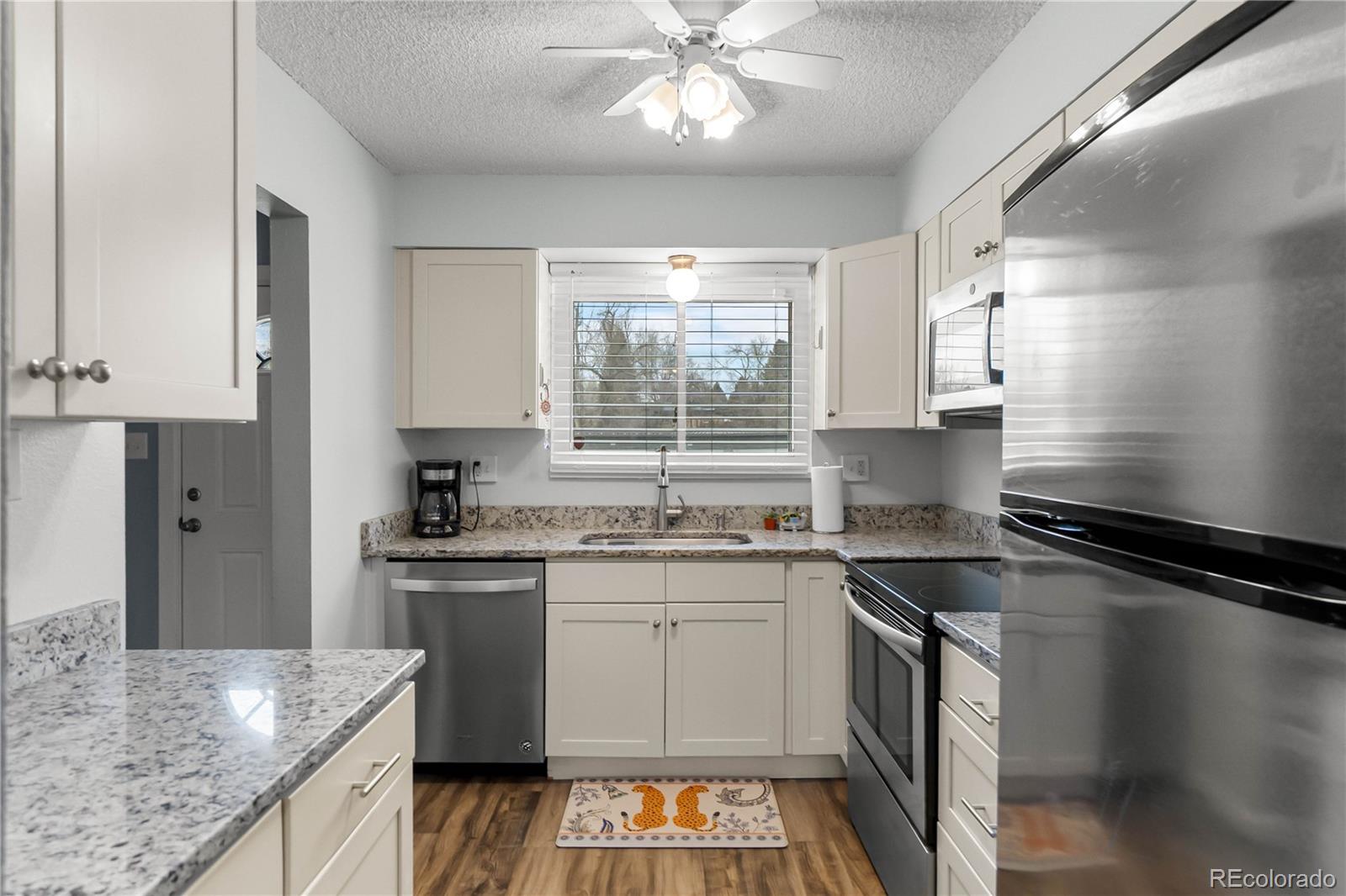 MLS Image #5 for 488 e highline circle,centennial, Colorado