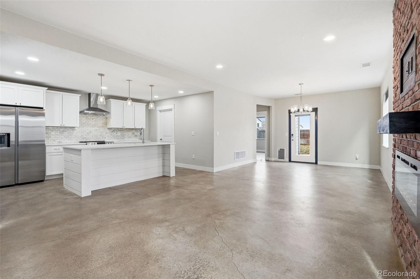 MLS Image #5 for 529  foxtail place,wiggins, Colorado