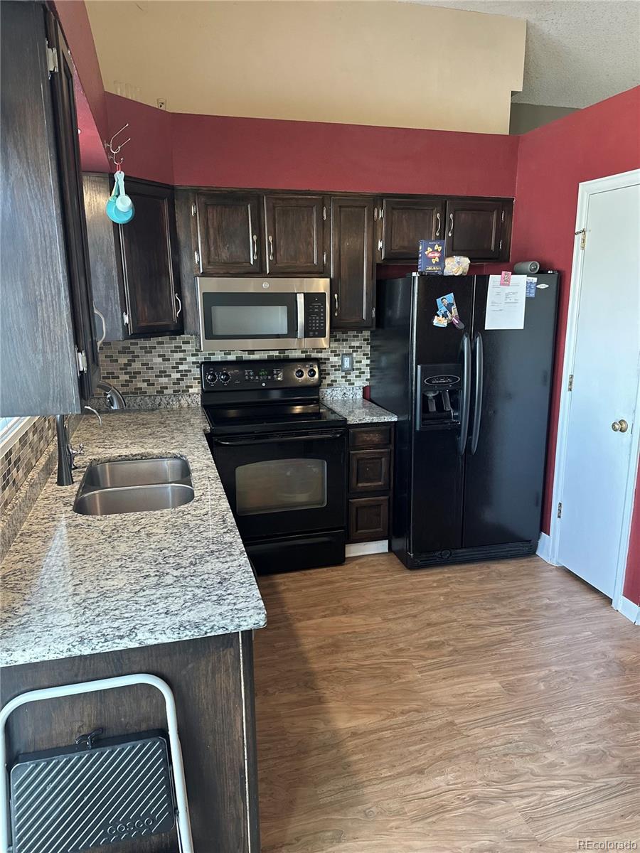 MLS Image #2 for 20927  kelly place,denver, Colorado