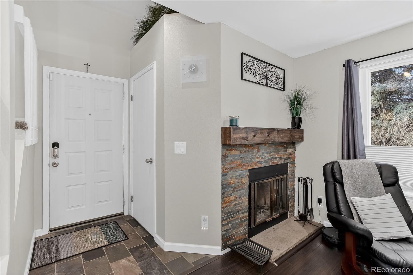 MLS Image #16 for 889  summer drive,highlands ranch, Colorado