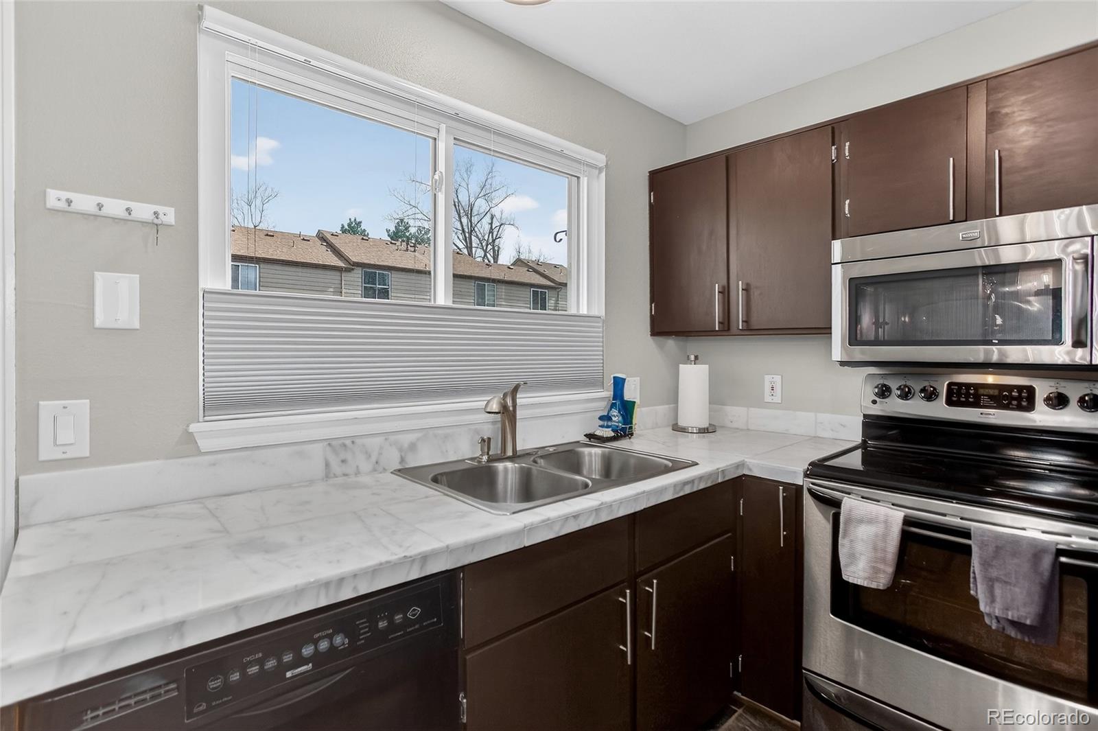 MLS Image #23 for 889  summer drive,highlands ranch, Colorado