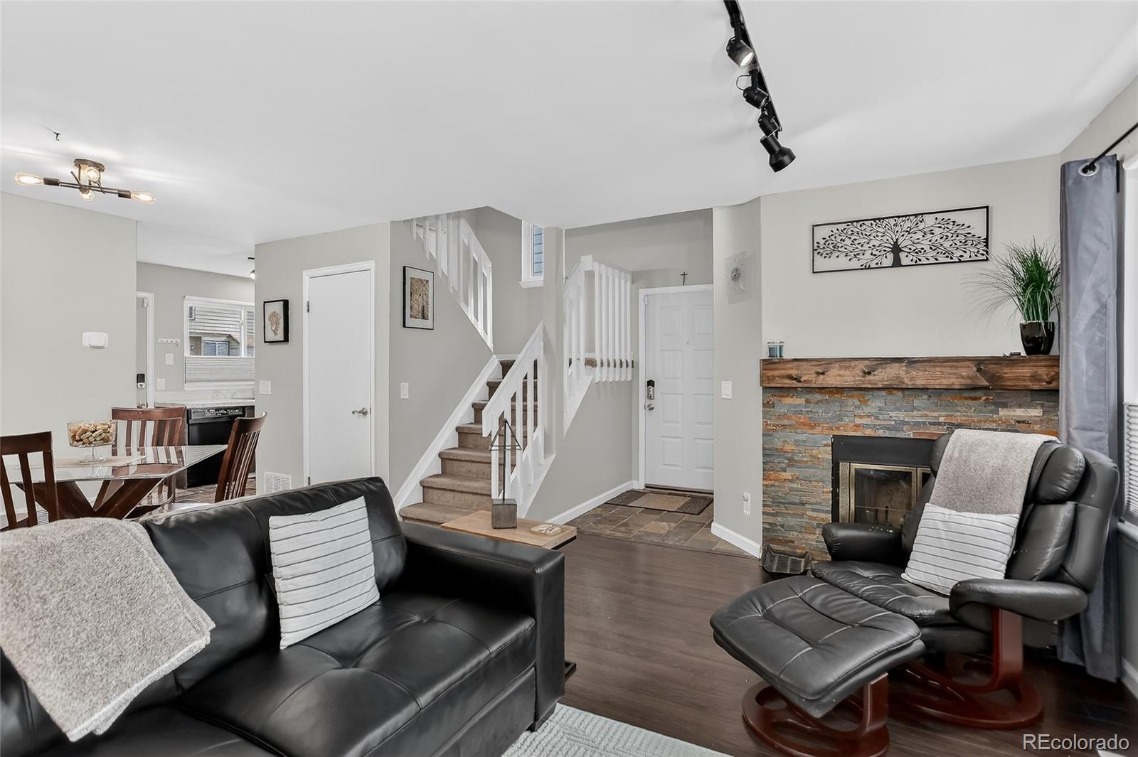 MLS Image #28 for 889  summer drive,highlands ranch, Colorado