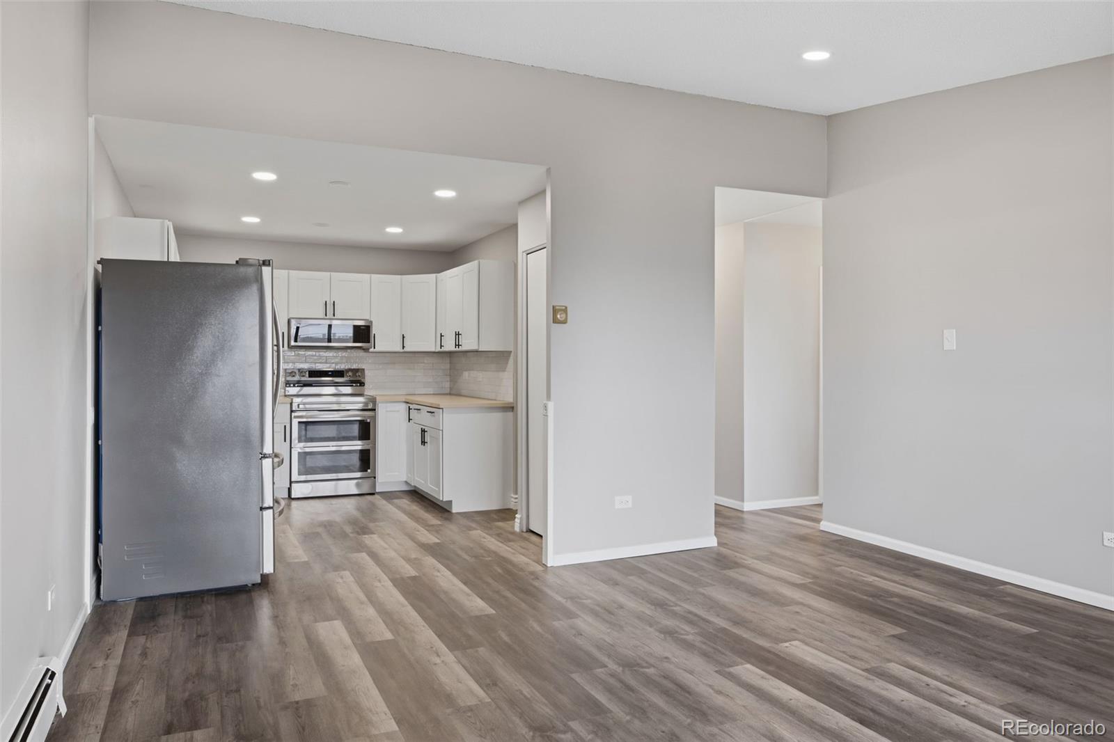 MLS Image #11 for 495 s dayton street,denver, Colorado