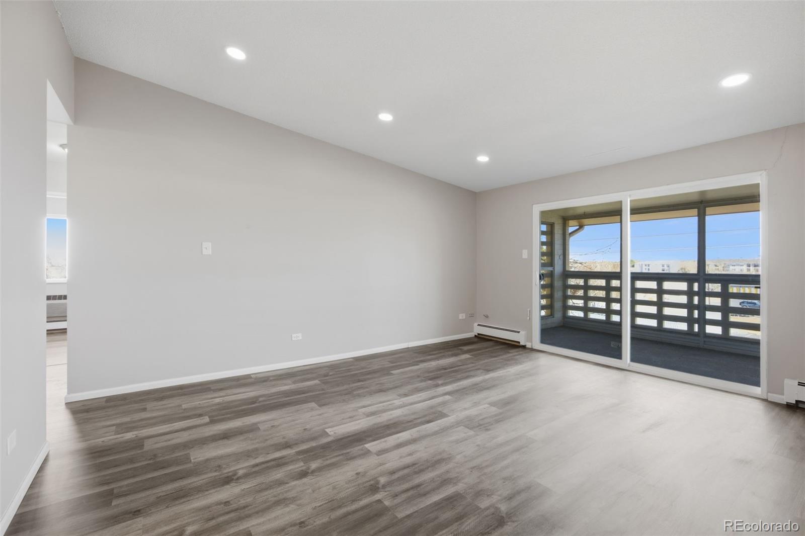 MLS Image #13 for 495 s dayton street,denver, Colorado