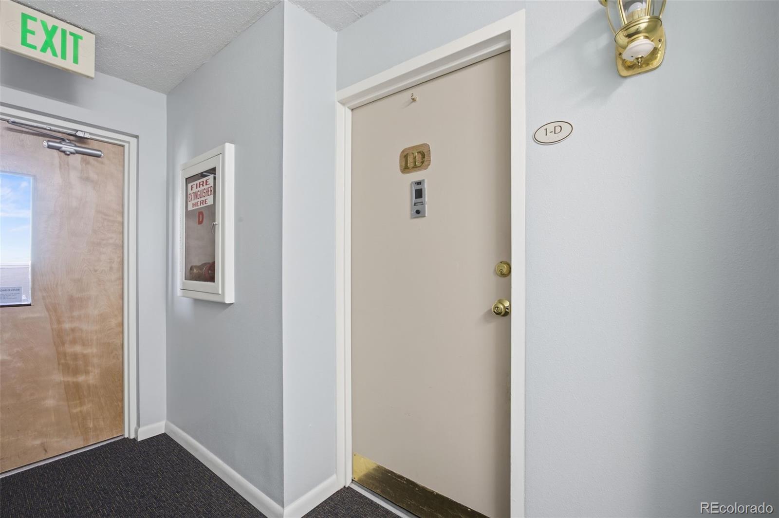MLS Image #3 for 495 s dayton street,denver, Colorado