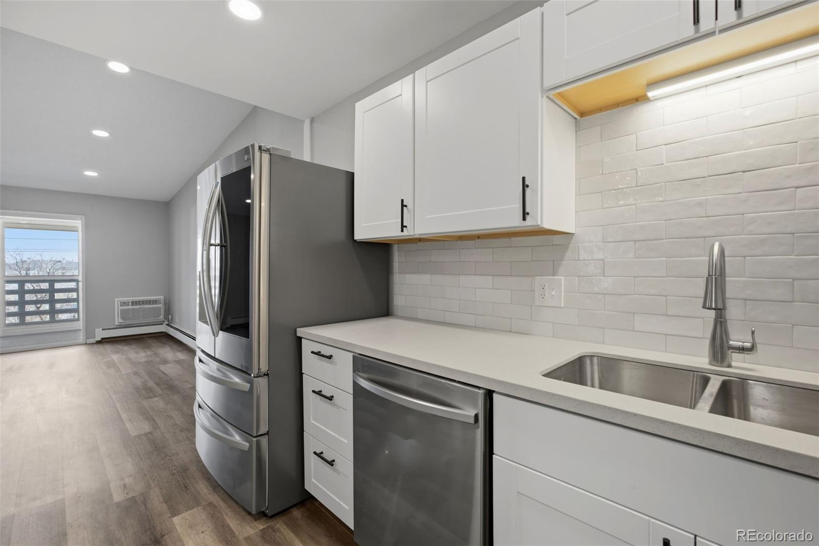 MLS Image #9 for 495 s dayton street,denver, Colorado