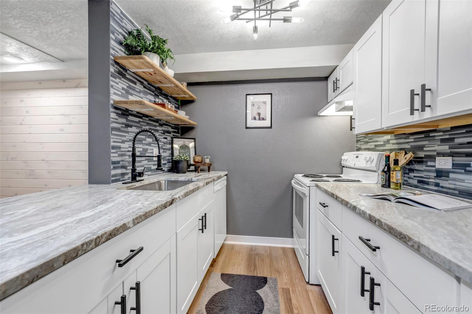 MLS Image #2 for 3047 w 47th avenue 105,denver, Colorado