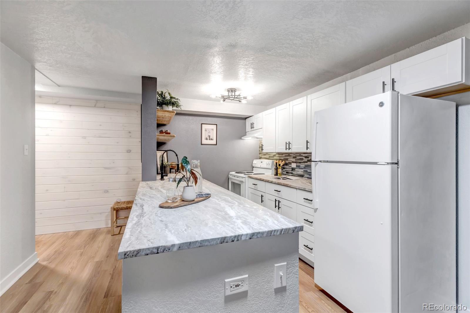 MLS Image #9 for 3047 w 47th avenue 105,denver, Colorado