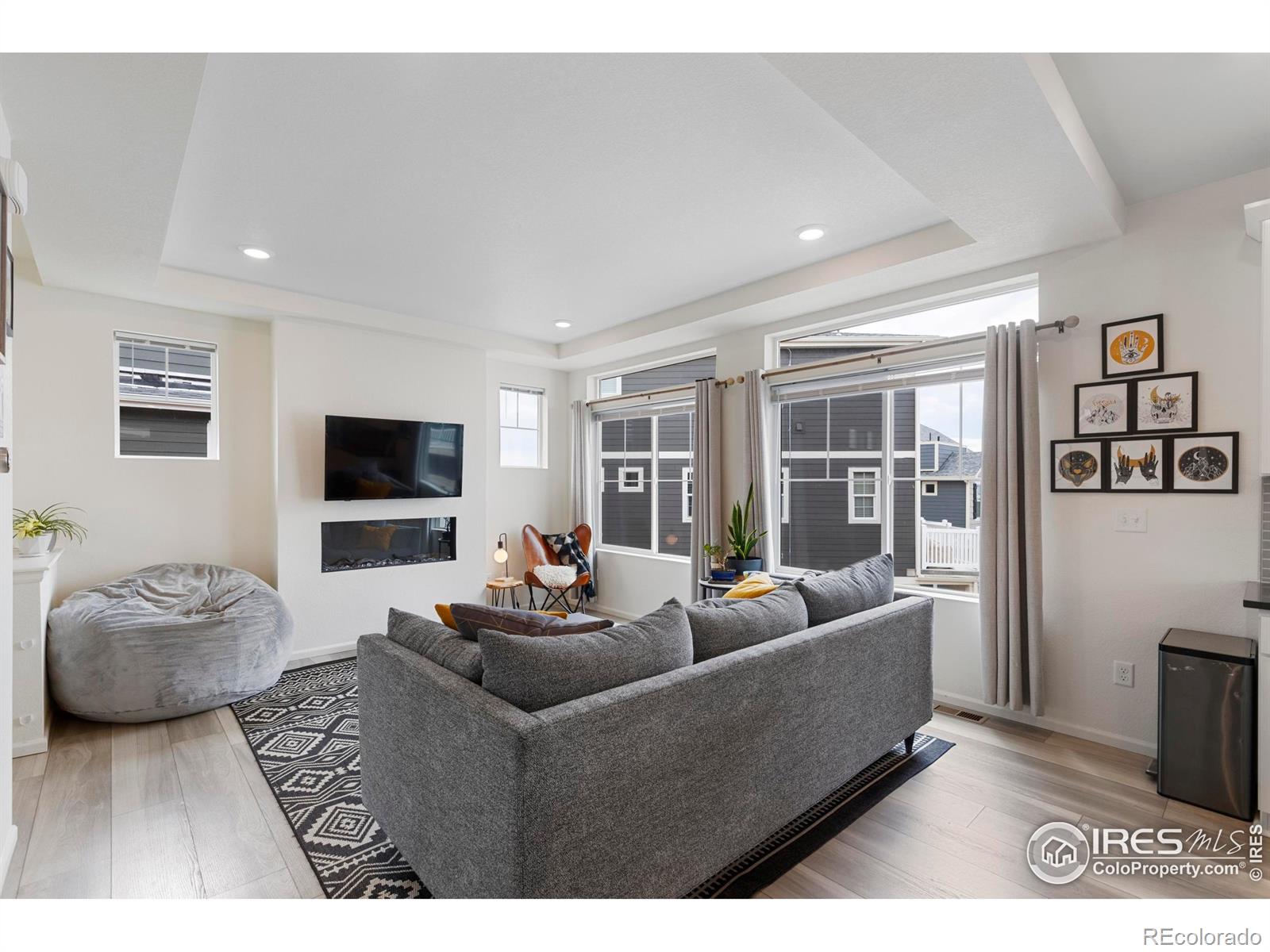 MLS Image #11 for 1027  highview drive,erie, Colorado