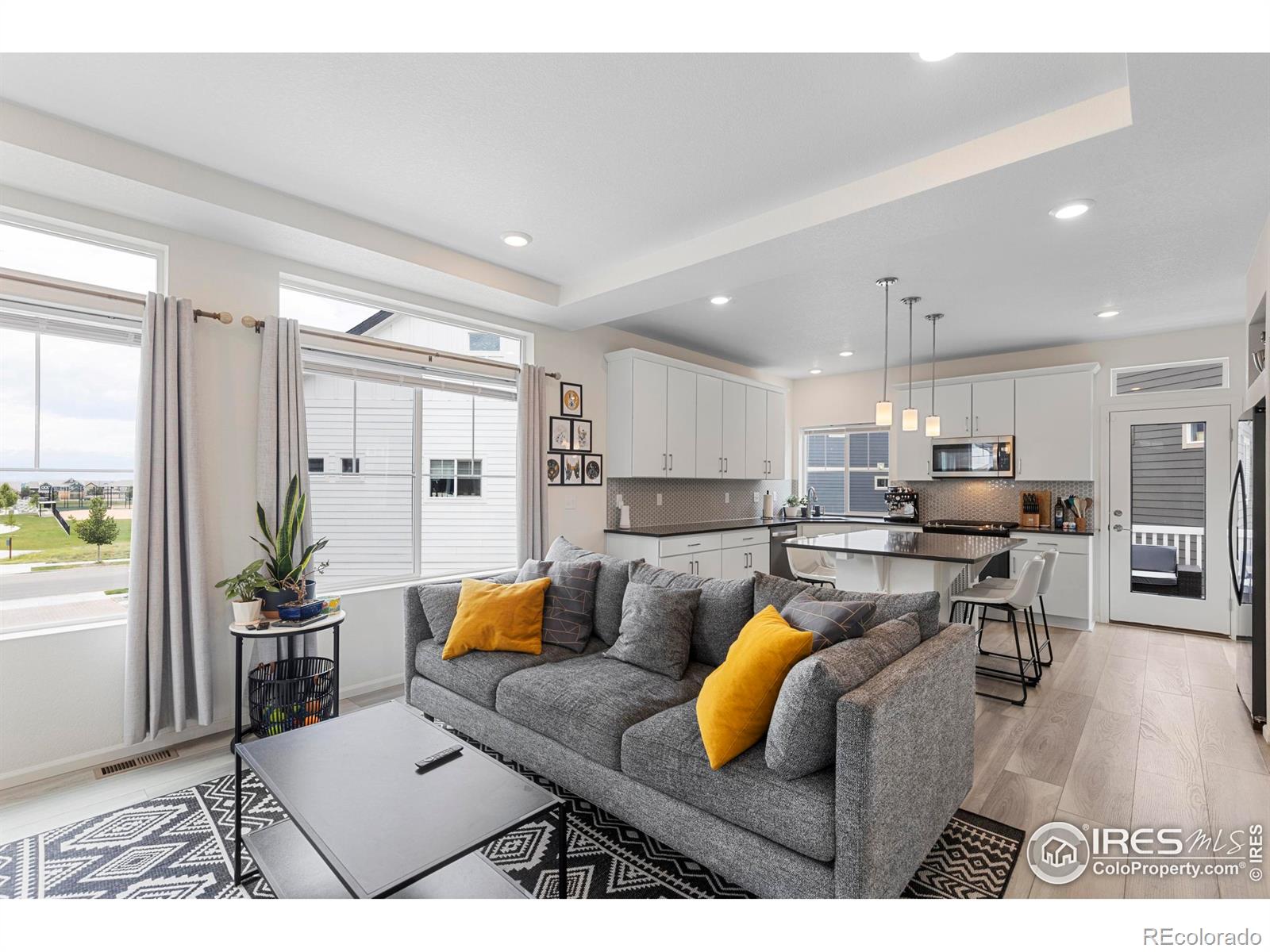MLS Image #12 for 1027  highview drive,erie, Colorado