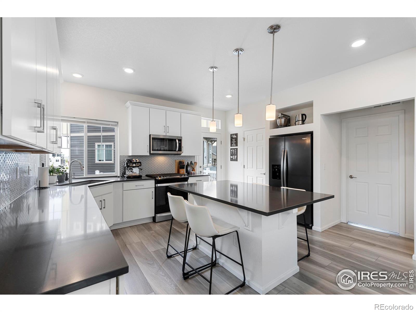 MLS Image #4 for 1027  highview drive,erie, Colorado