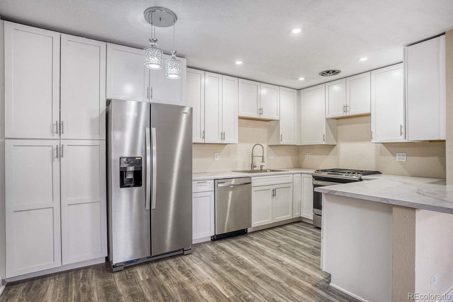MLS Image #4 for 1620  colorado boulevard,denver, Colorado