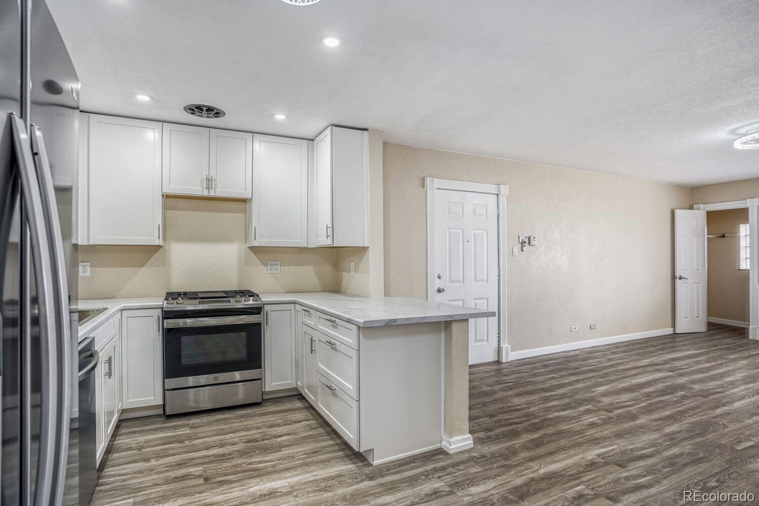 MLS Image #5 for 1620  colorado boulevard,denver, Colorado