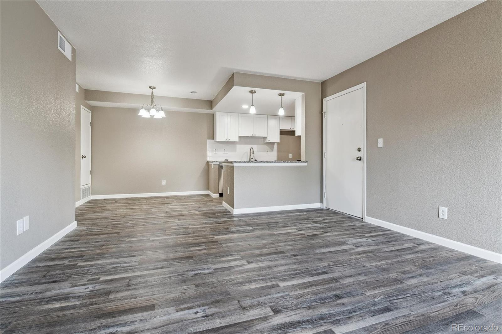 MLS Image #5 for 1777 s pitkin street a,aurora, Colorado