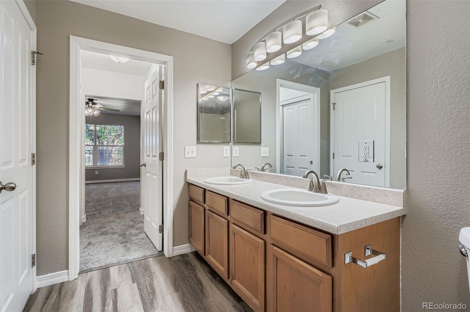 MLS Image #15 for 5722 s addison way,aurora, Colorado