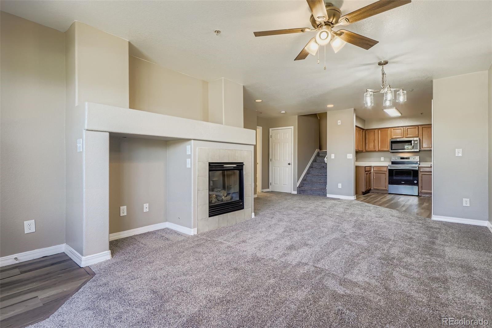 MLS Image #4 for 5722 s addison way,aurora, Colorado