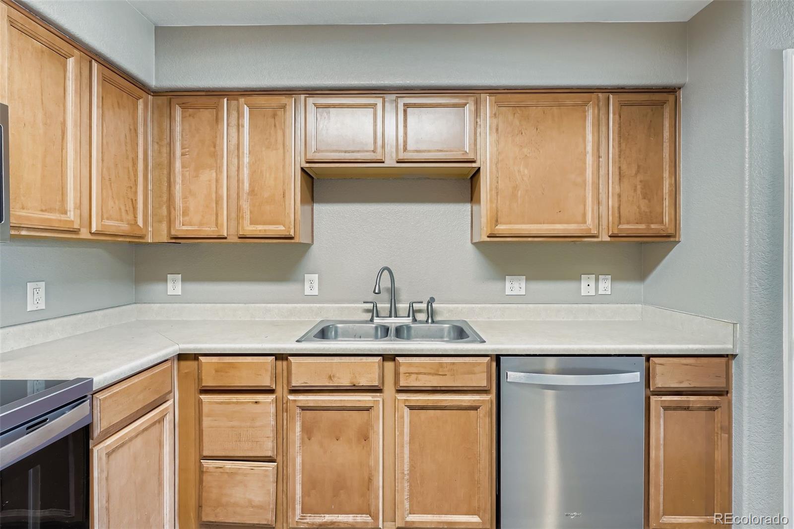 MLS Image #8 for 5722 s addison way,aurora, Colorado