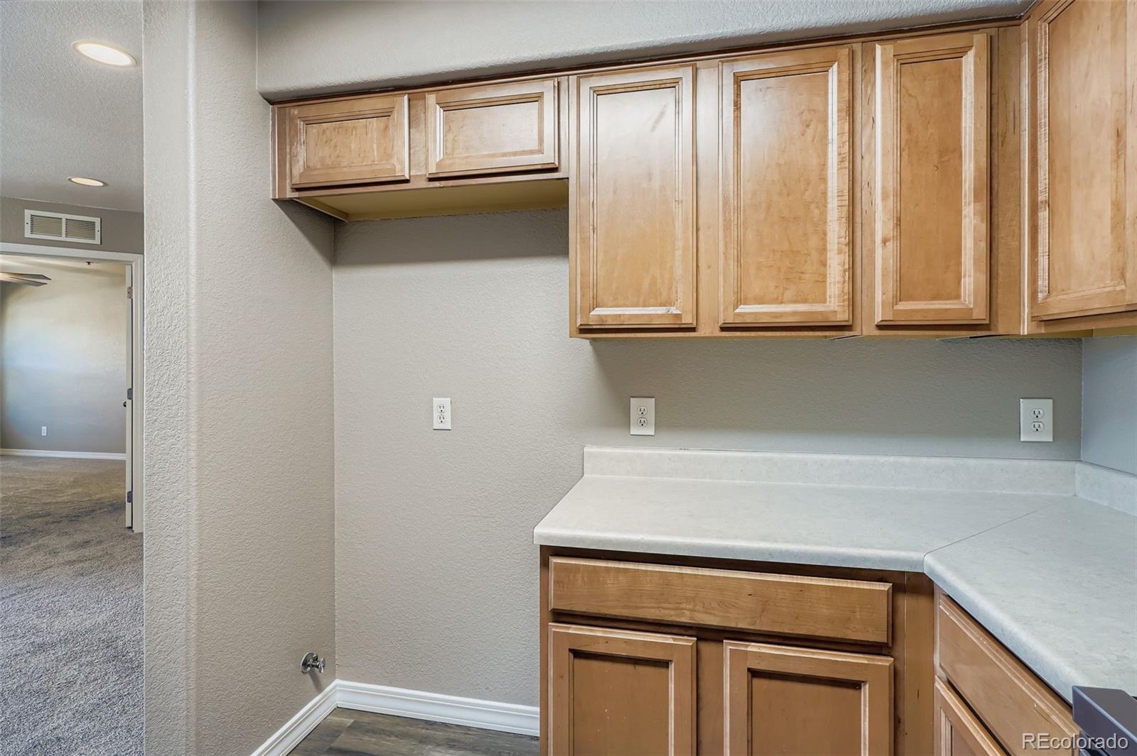 MLS Image #9 for 5722 s addison way,aurora, Colorado