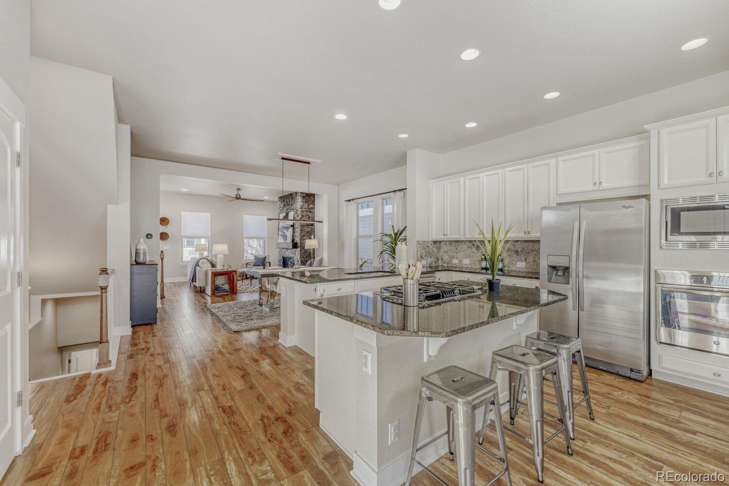 MLS Image #10 for 2861  lima street,denver, Colorado