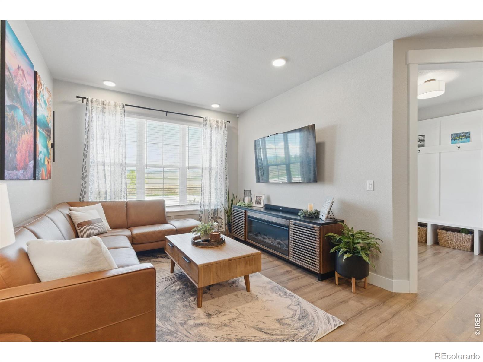 MLS Image #3 for 5076  coolidge avenue,loveland, Colorado
