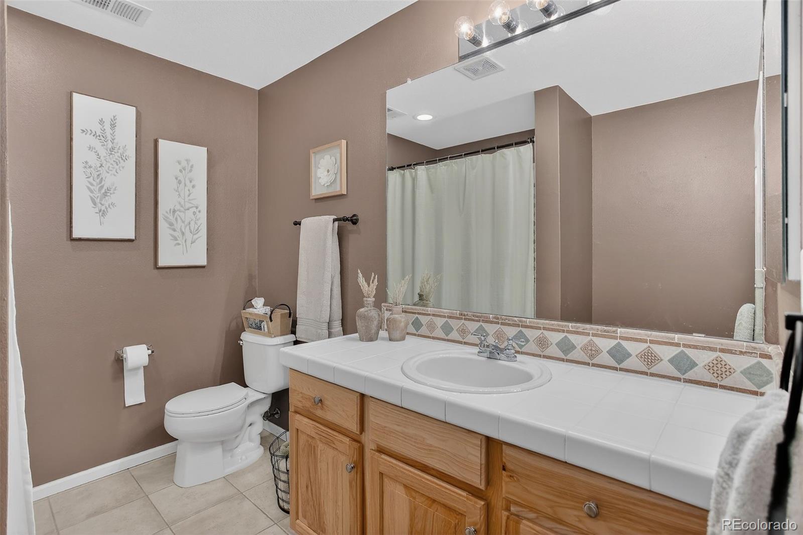 MLS Image #28 for 10471  truckee street 1b,commerce city, Colorado