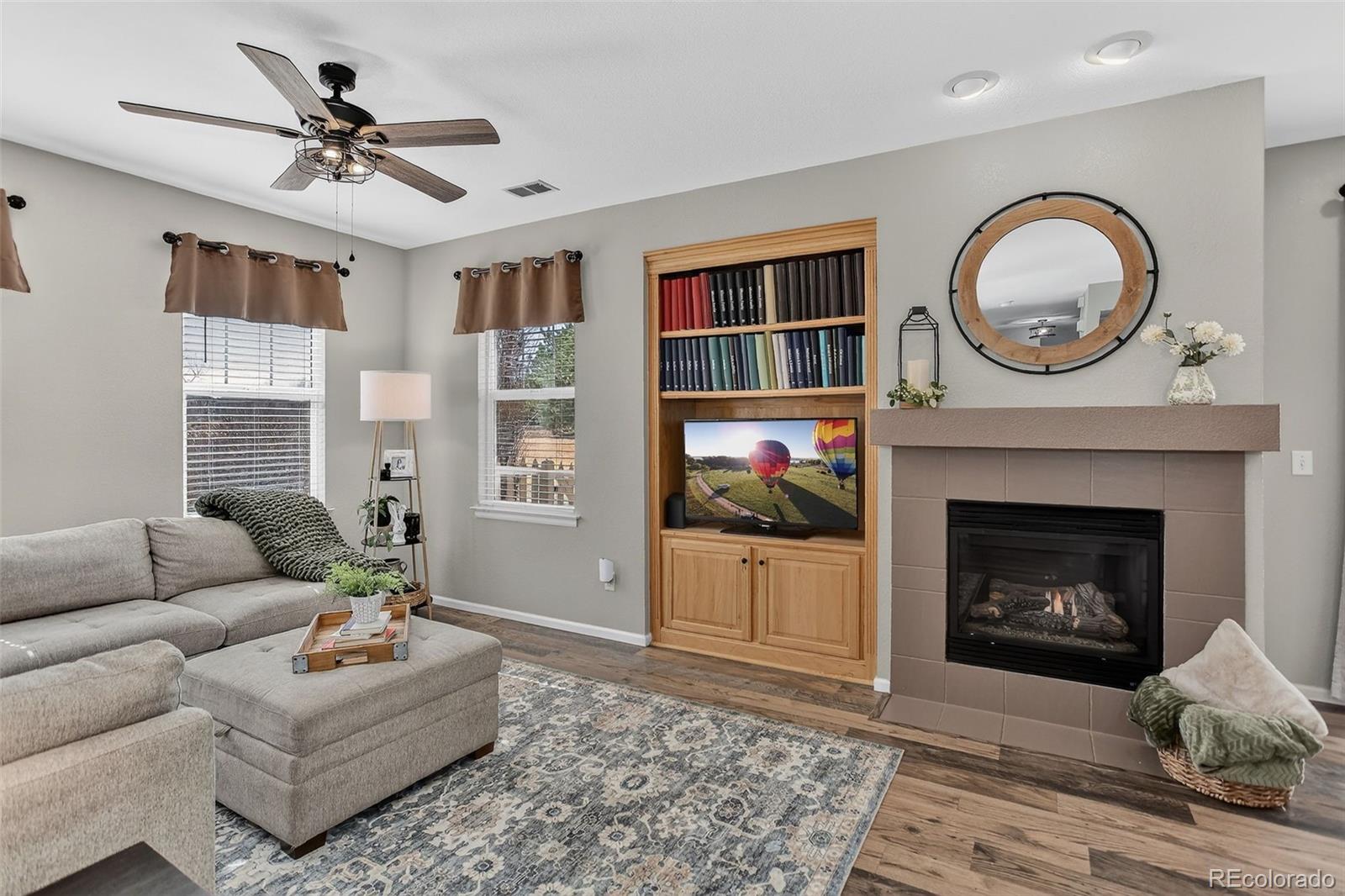 MLS Image #3 for 10471  truckee street 1b,commerce city, Colorado