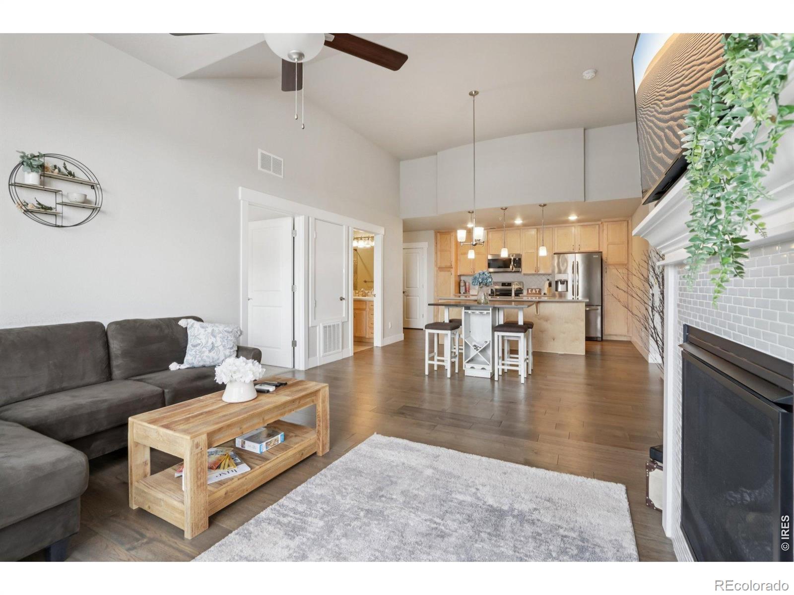 MLS Image #5 for 4612  hahns peak drive,loveland, Colorado