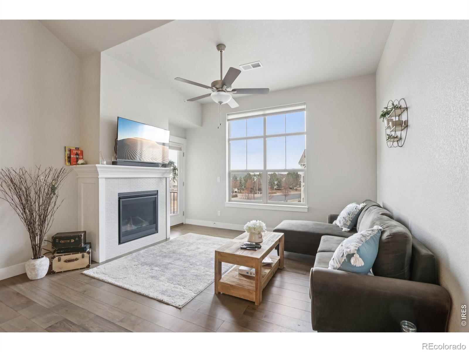 MLS Image #6 for 4612  hahns peak drive,loveland, Colorado