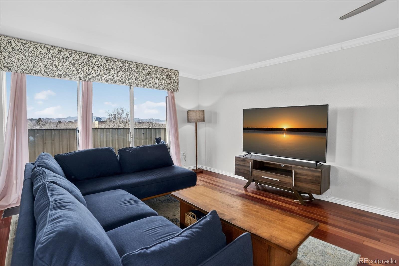 MLS Image #11 for 1313  steele street,denver, Colorado