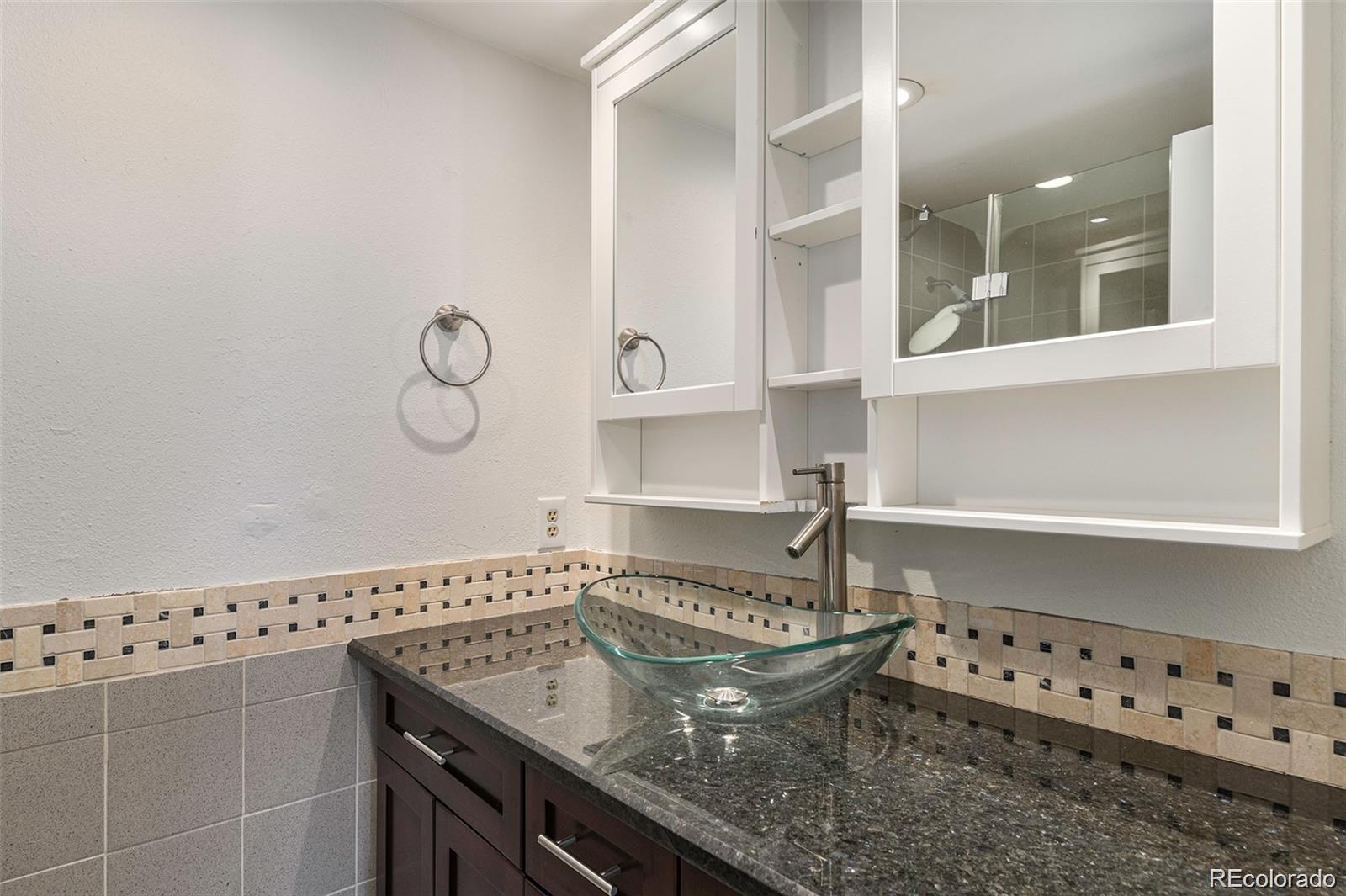 MLS Image #21 for 1313  steele street,denver, Colorado