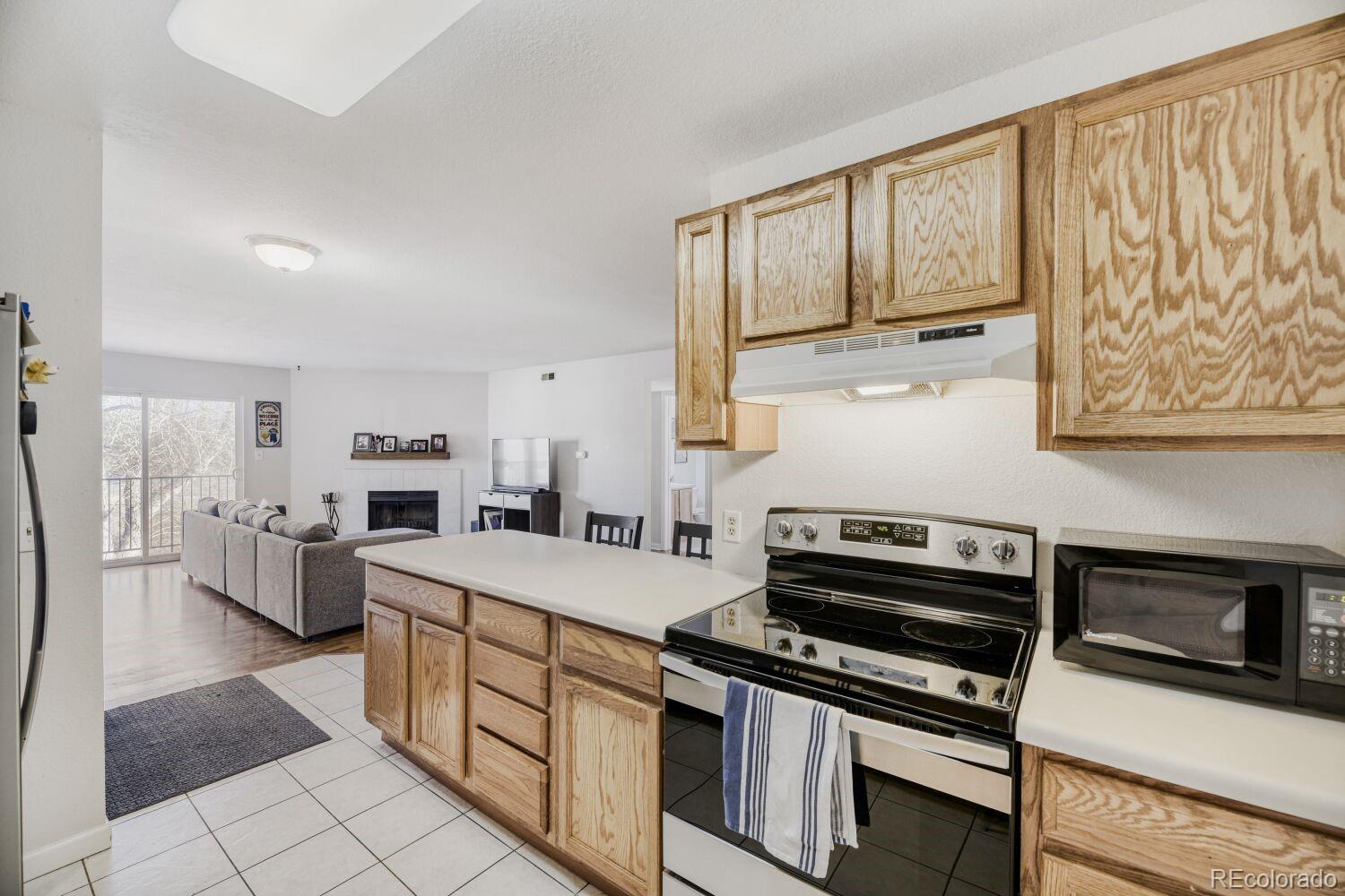 MLS Image #5 for 13085 w cedar drive,lakewood, Colorado
