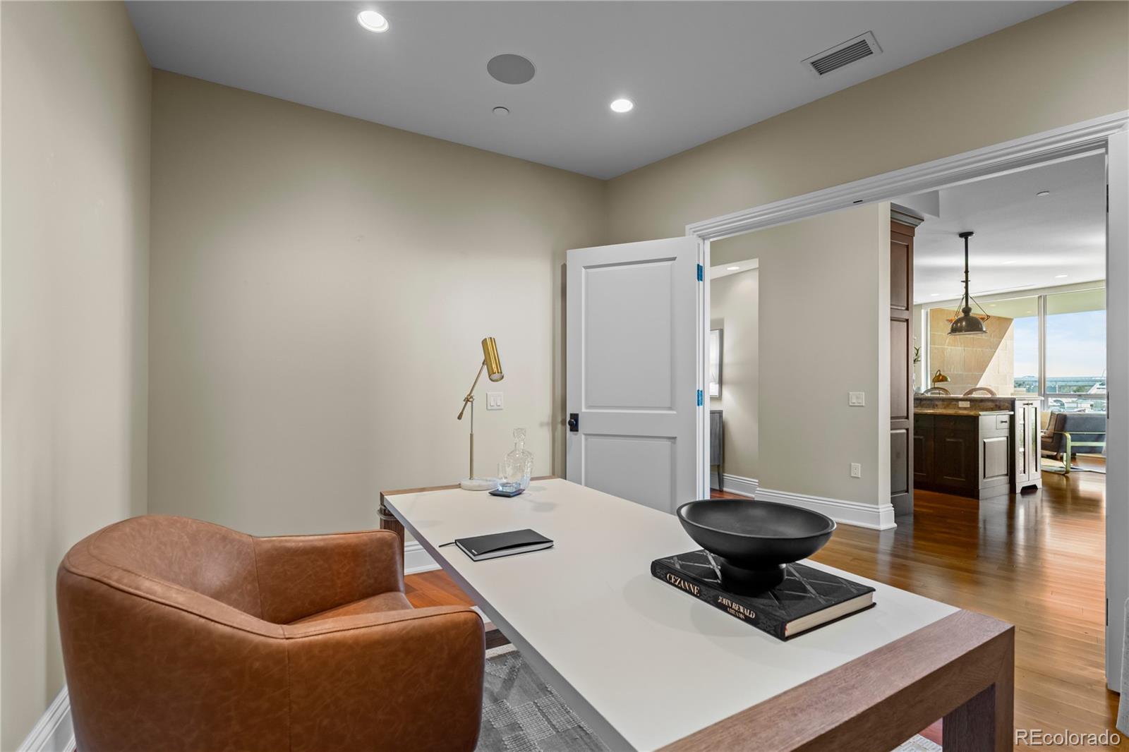 MLS Image #15 for 100  detroit street 508,denver, Colorado
