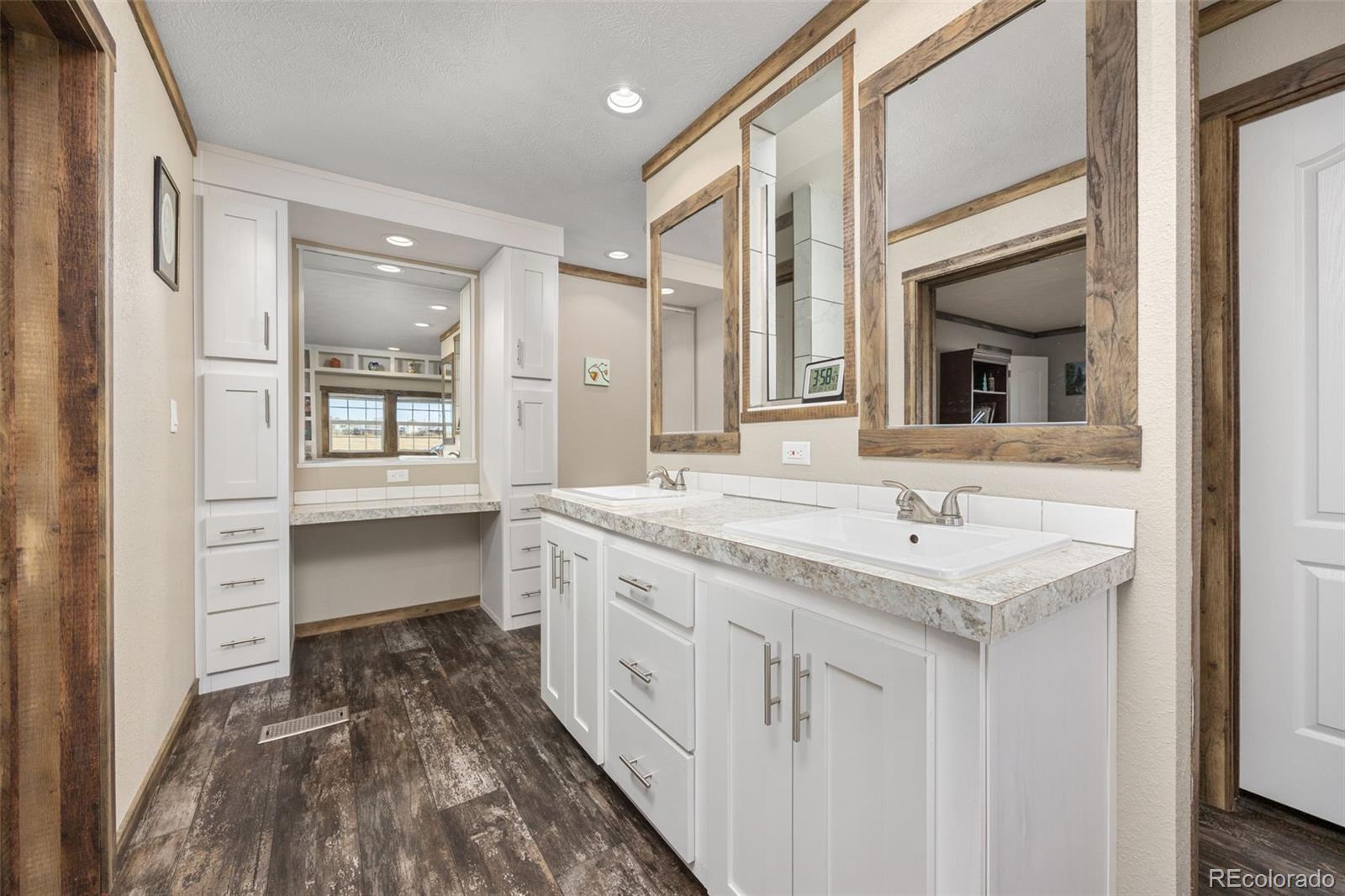 MLS Image #13 for 51015  county road 57 ,ault, Colorado